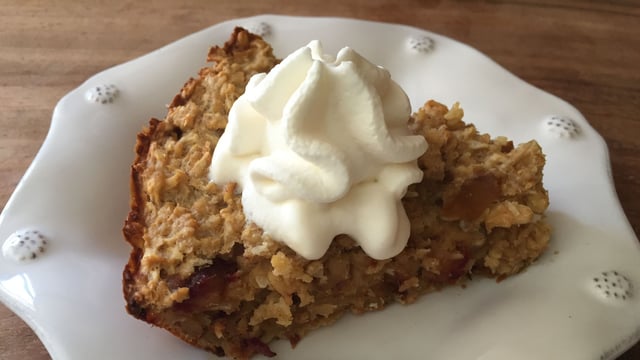 Baked Oatmeal Cake